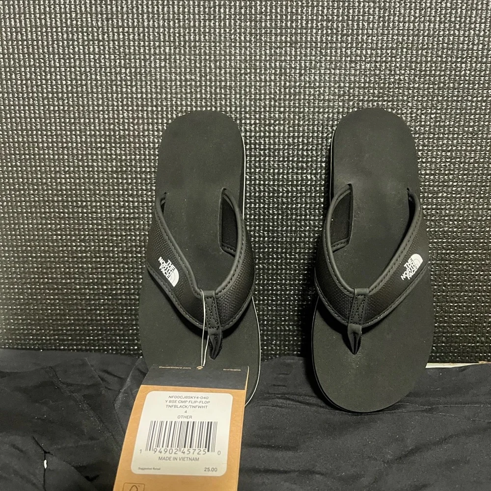 The North Face Kids Black Flip Flop Sandals